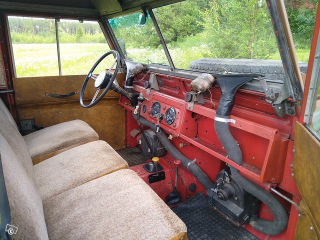 Land Rover Series 7