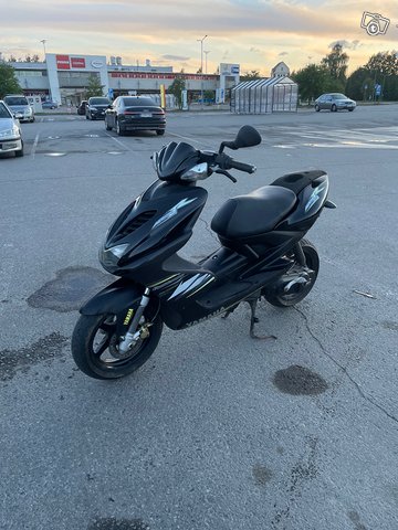 Yamaha aerox 50cc 1