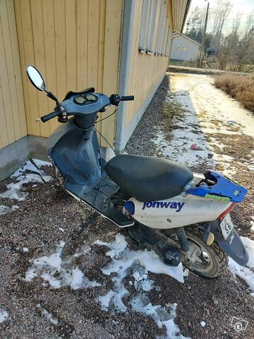 Jonway 50cc skootteri, kuva 1