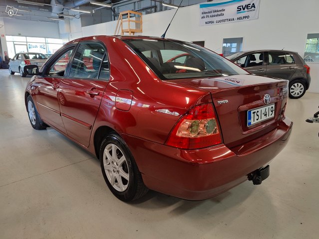 Toyota Corolla 4