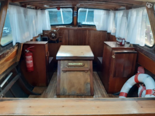 Myydään matkavene 1970 rakennettu 5