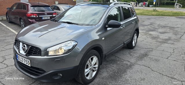 Nissan Qashqai+2 1