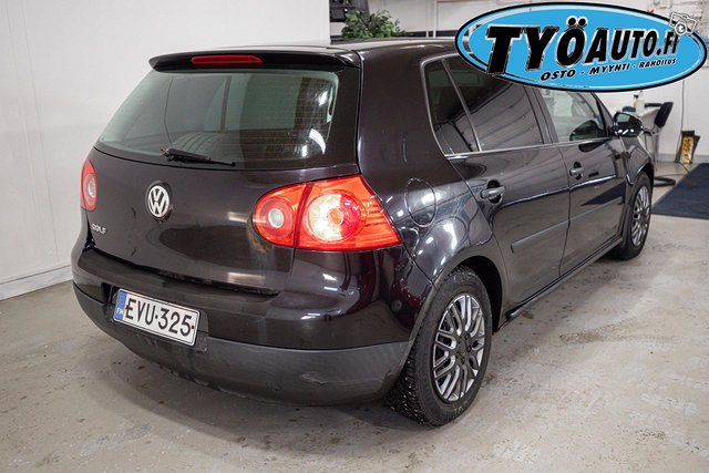 Volkswagen Golf 9