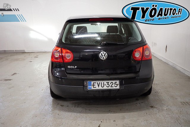 Volkswagen Golf 19