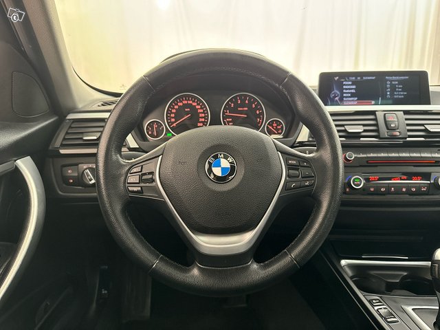 BMW 328 18