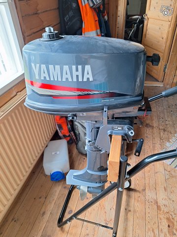 Yamaha 5hp perämoottori 4