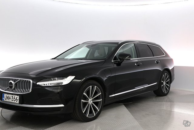 Volvo V90 6