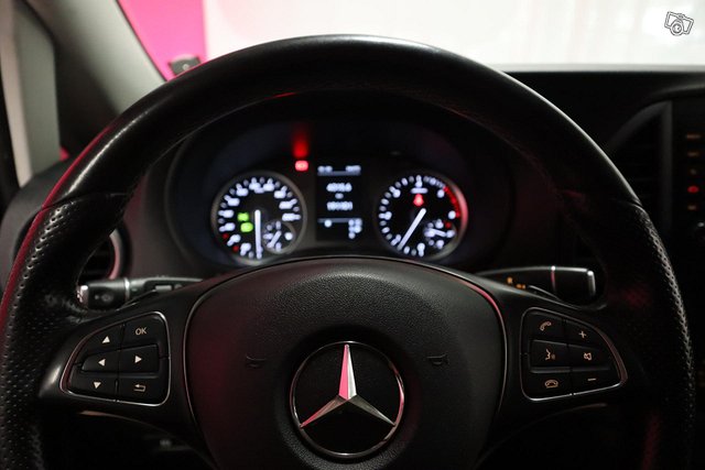 Mercedes-Benz Vito 6