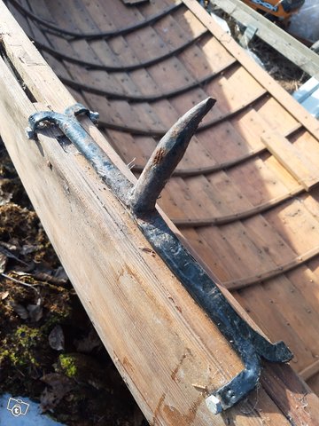 Perinteinen veneveistäjän puuvene 4
