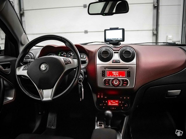 Alfa Romeo Mito 4