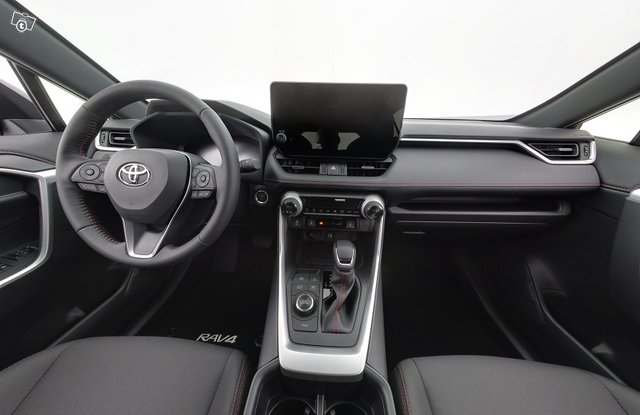 Toyota RAV4 Plug-in 11