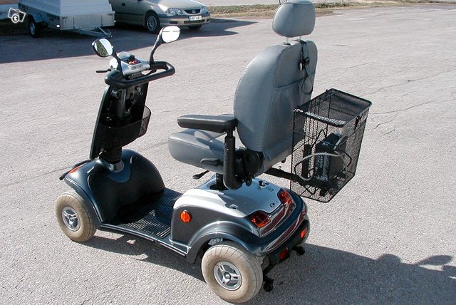 Kymco foru, senioriskootteri 2