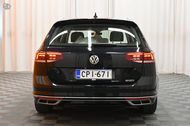 Volkswagen Passat 5