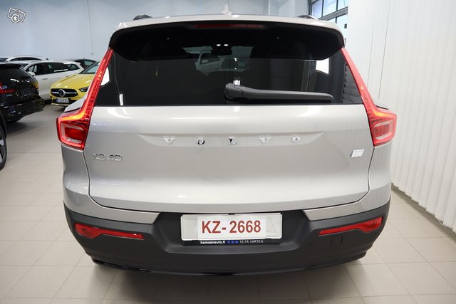 Volvo XC40 15