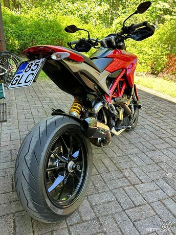 Ducati Hypermotard 5