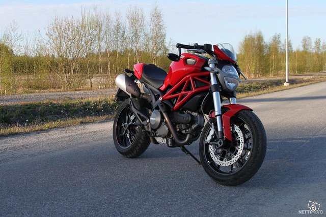 Ducati Monster 3