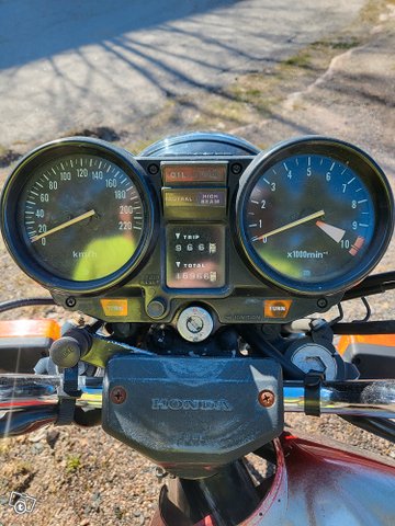 Honda CB750K 2