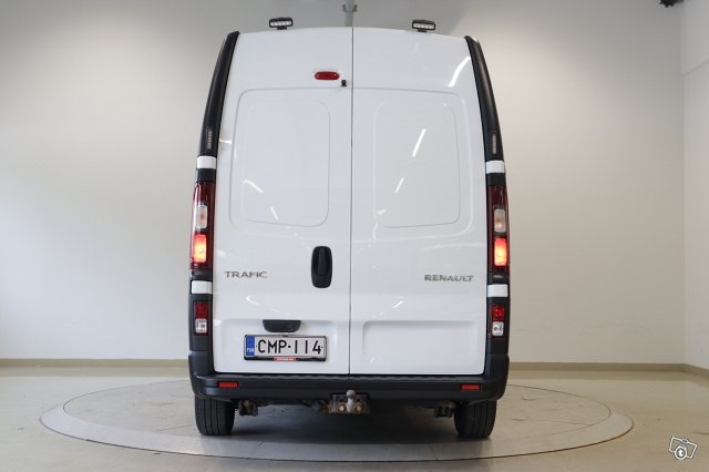 Renault Trafic 6