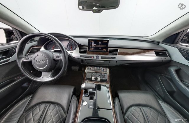 Audi A8 7