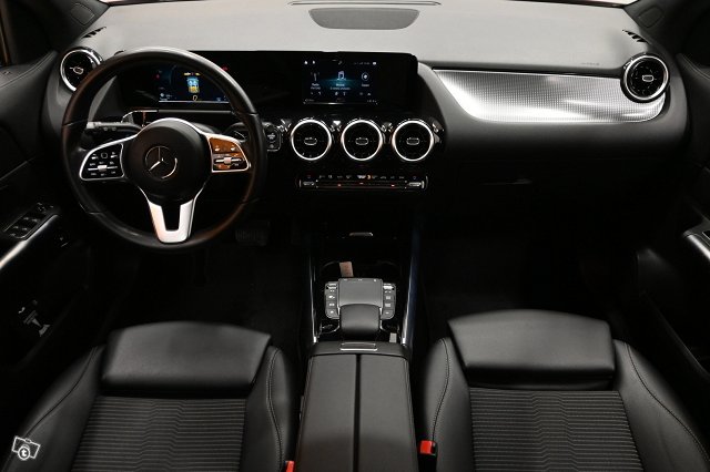 Mercedes-Benz GLA 14