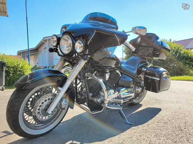 Custom Yamaha Dragstar 1100cc 4