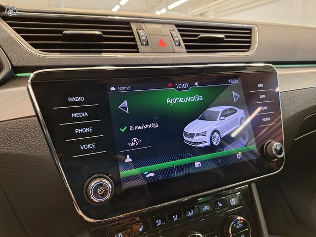 Skoda Superb 16