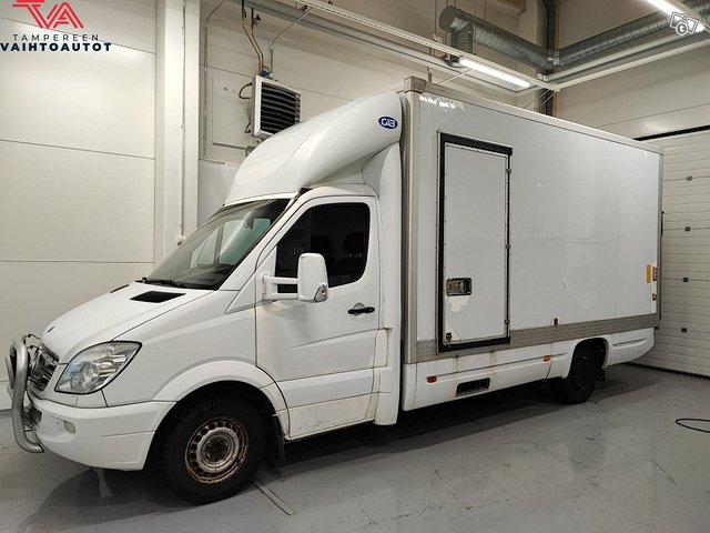 Mercedes-Benz Sprinter 1