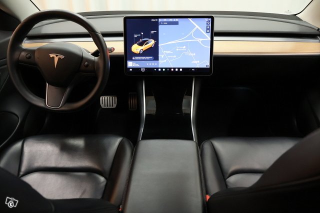 Tesla Model 3 15