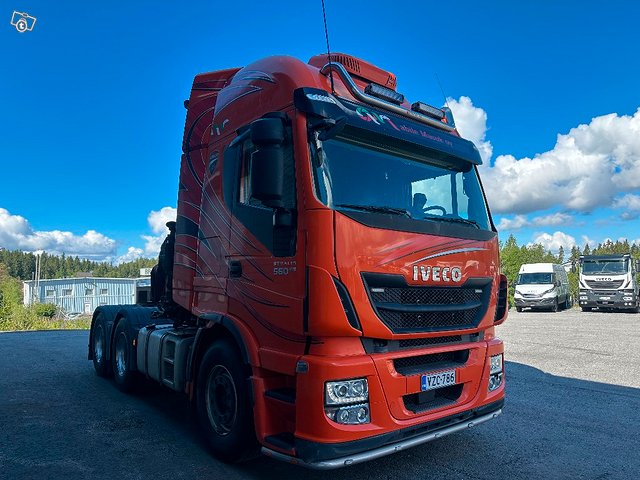 Iveco Stralis 560 6x4. Ferrari 726 2