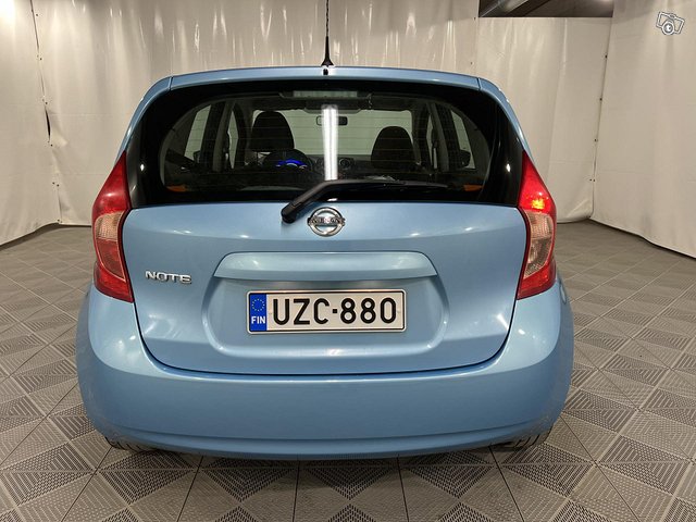 Nissan Note 7
