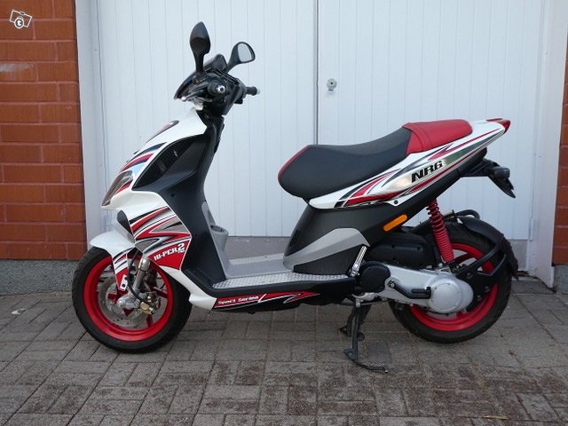 Piaggio NRG, kuva 1