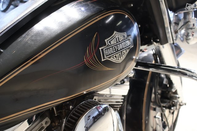 Harley-Davidson Touring 16