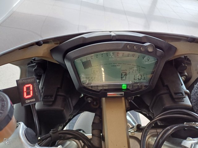Ducati 848 12