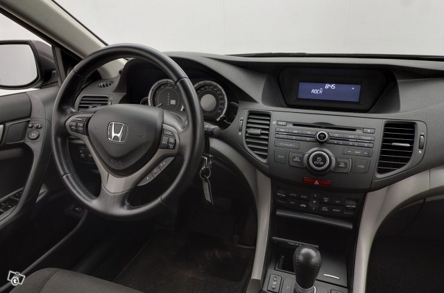 Honda Accord 12