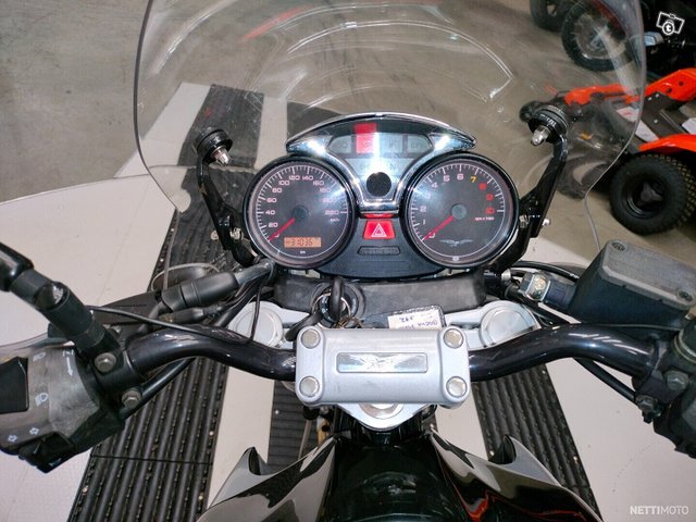 Moto Guzzi Breva 18