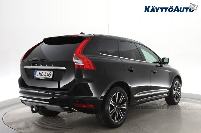 VOLVO XC60 4