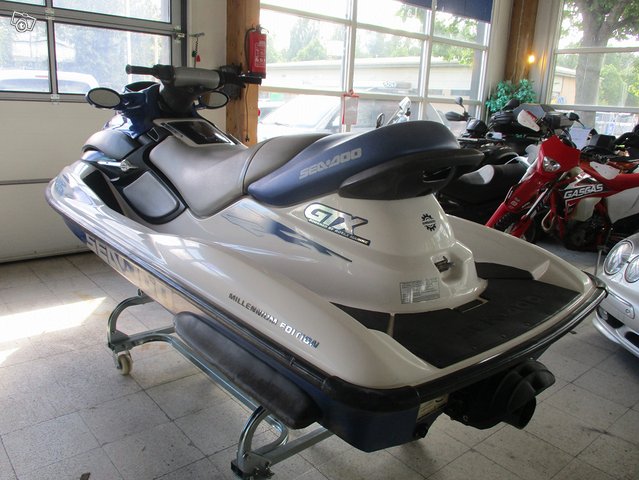 Sea-Doo GTX 5