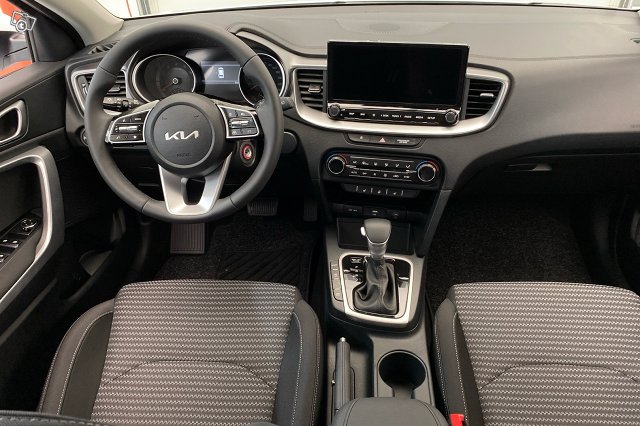 Kia Ceed 9