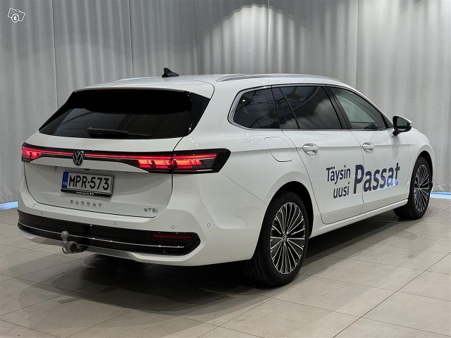 Volkswagen Passat 4