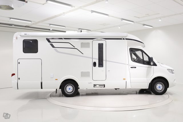 Hymer tramp s 685 5