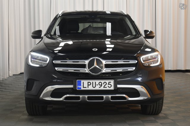 Mercedes-Benz GLC 2