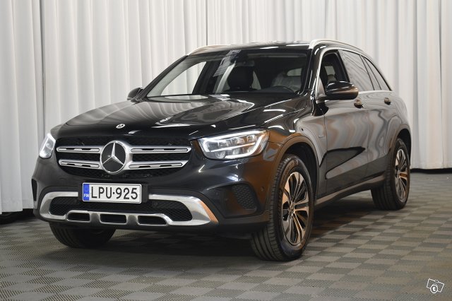 Mercedes-Benz GLC 4