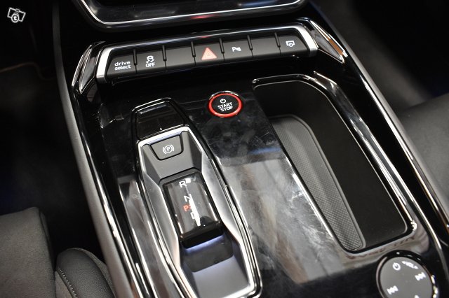 Audi E-tron GT 17