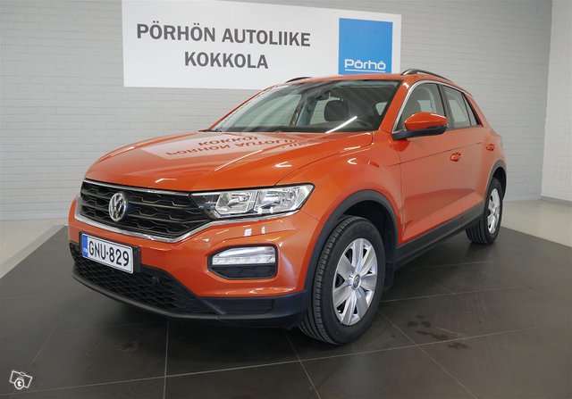 VOLKSWAGEN T-Roc 9