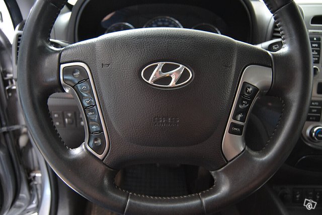 Hyundai Santa Fe 14