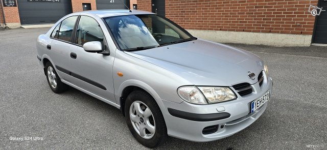 Nissan Almera 3