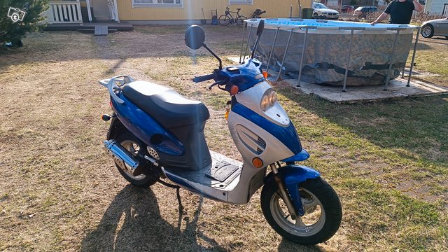 Moto Zeta Rally 50, kuva 1