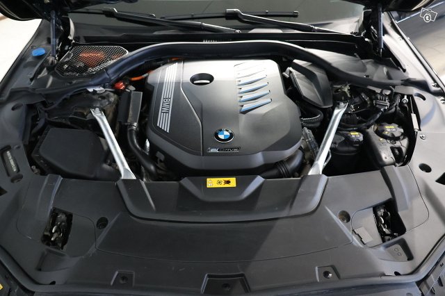 BMW 745 11
