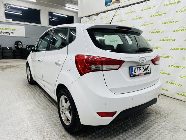 Hyundai Ix20 13