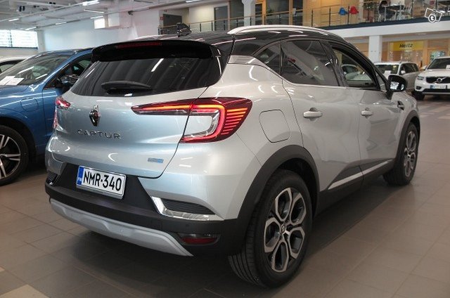 RENAULT Captur 3